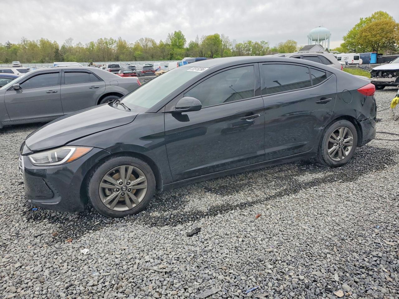 Salvage Hyundai ELANTRA Image