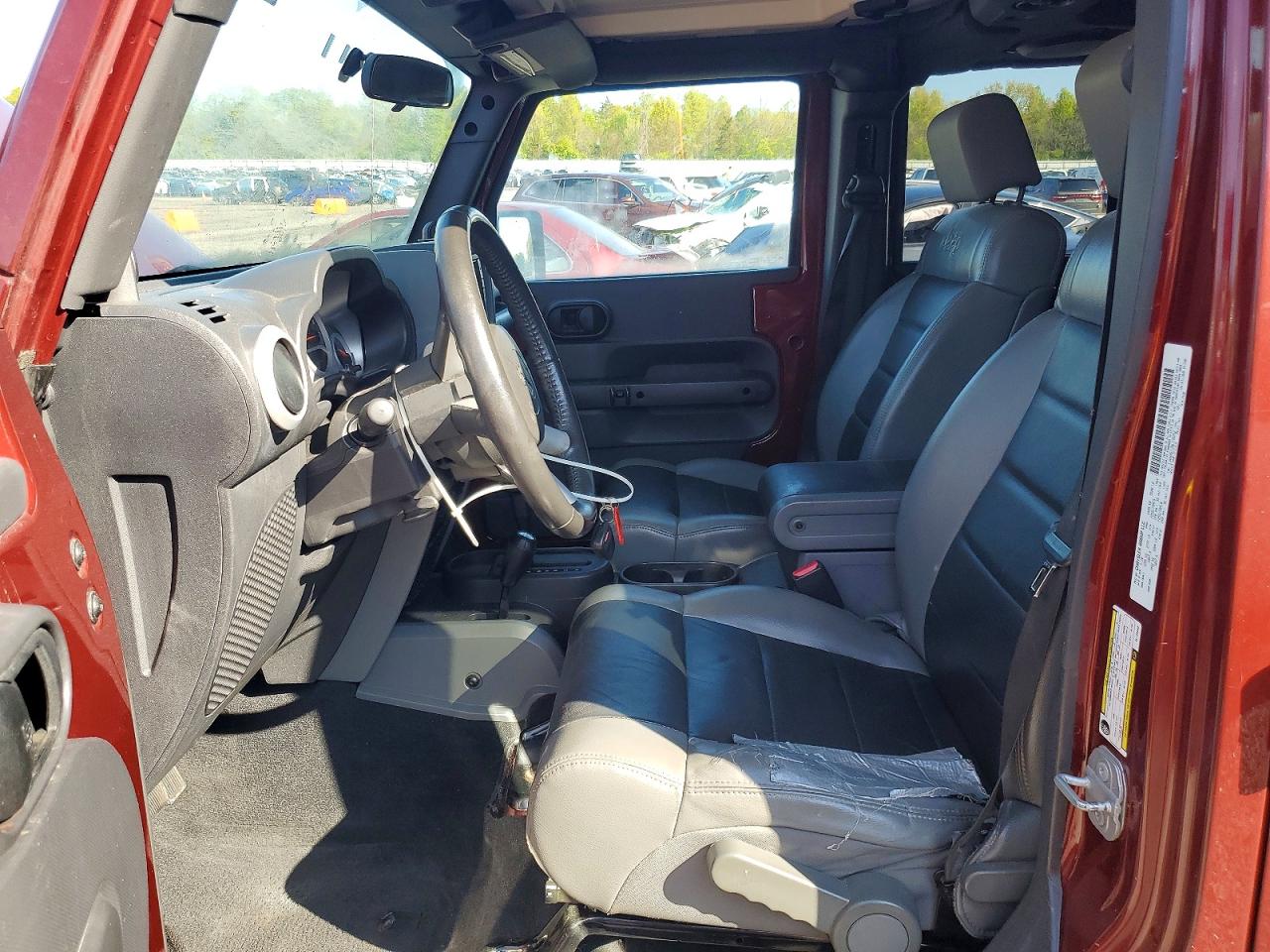 Jeep Wrangler Sahara