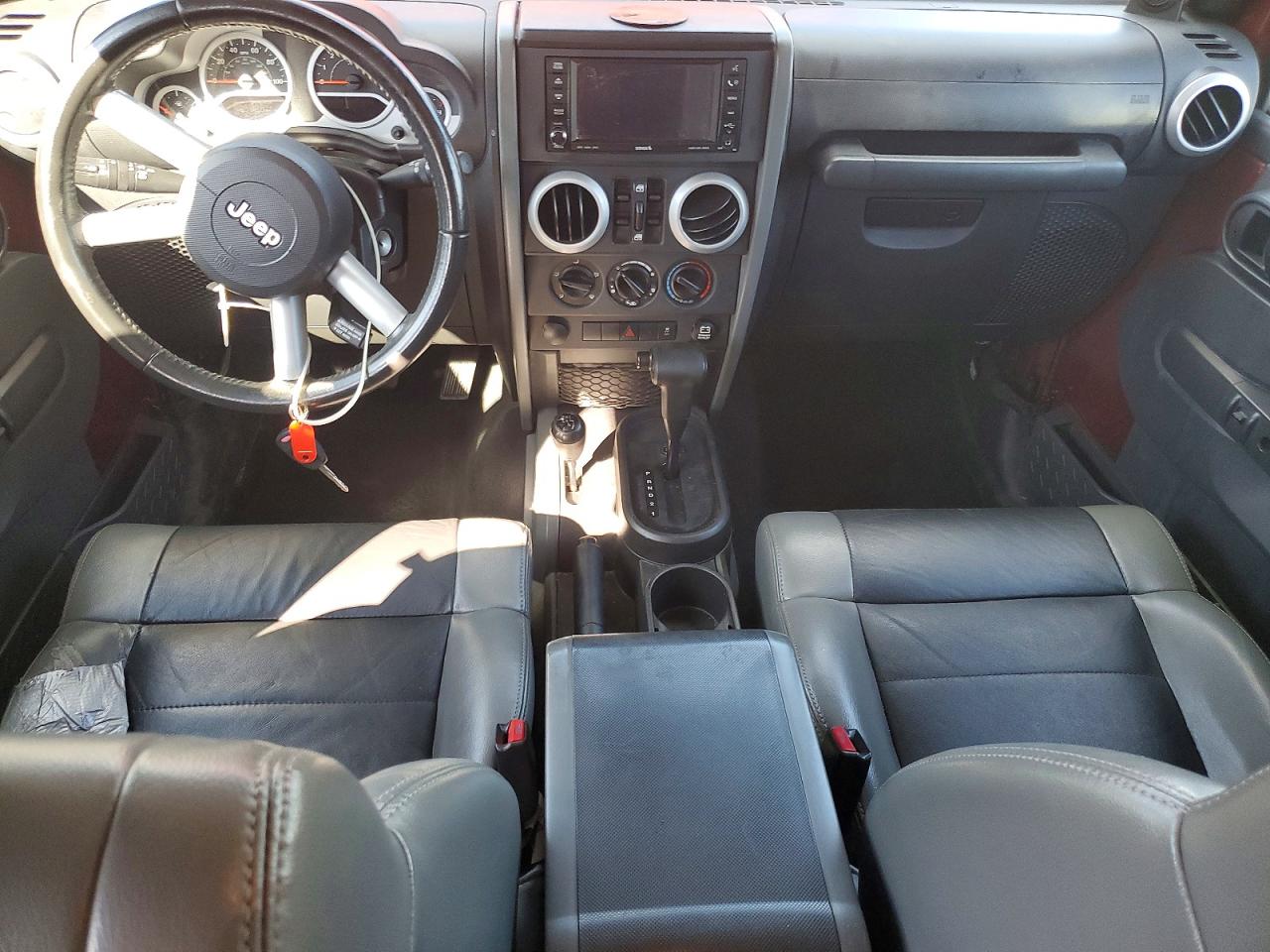 Jeep Wrangler Sahara