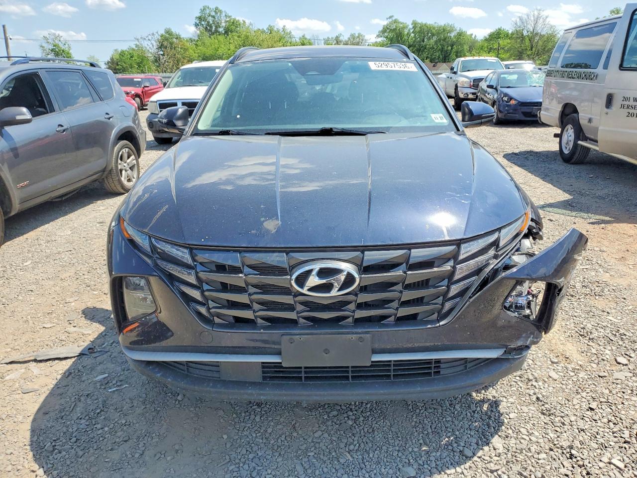 Hyundai TUCSON Blue