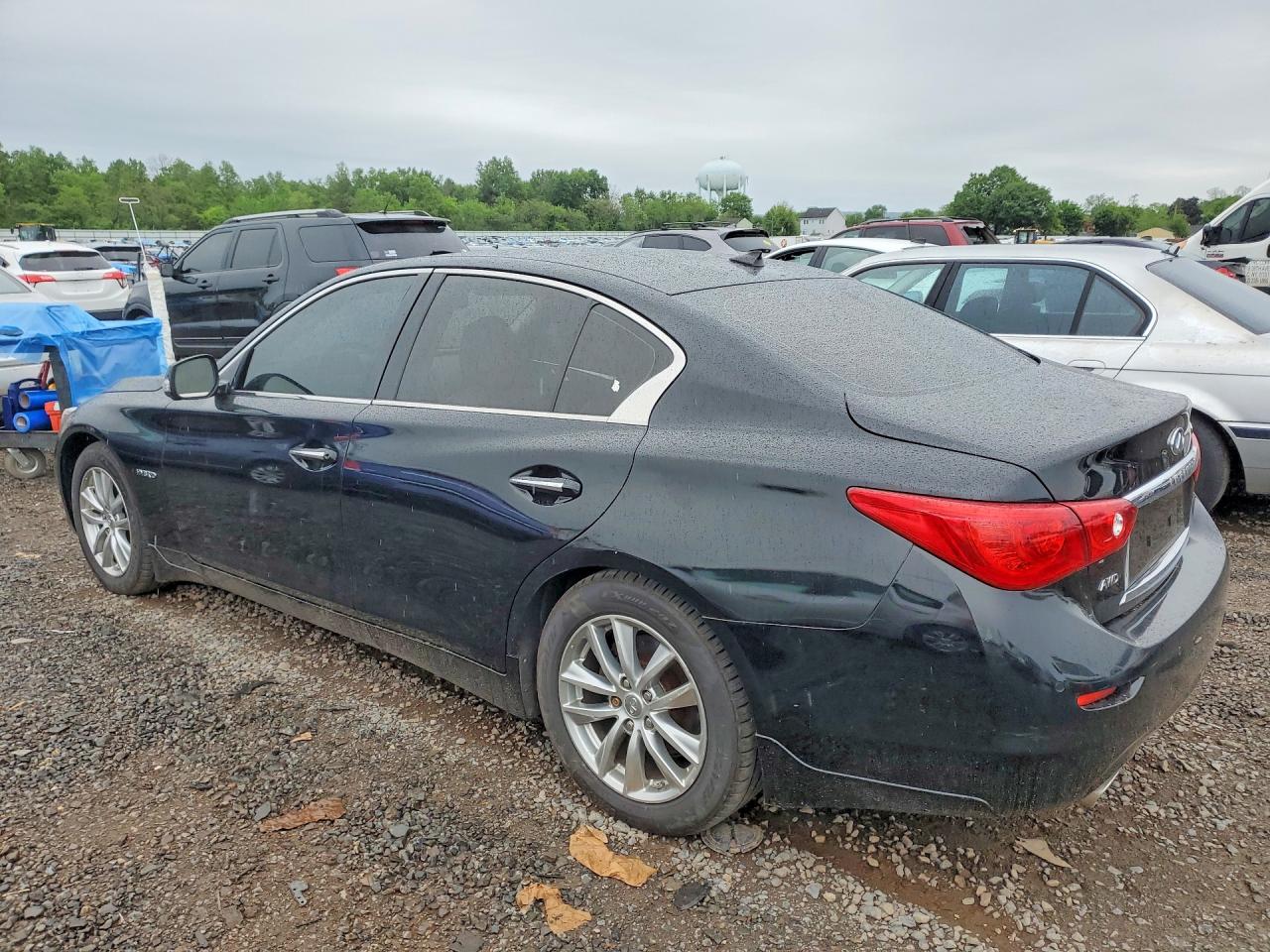 INFINITI Q50