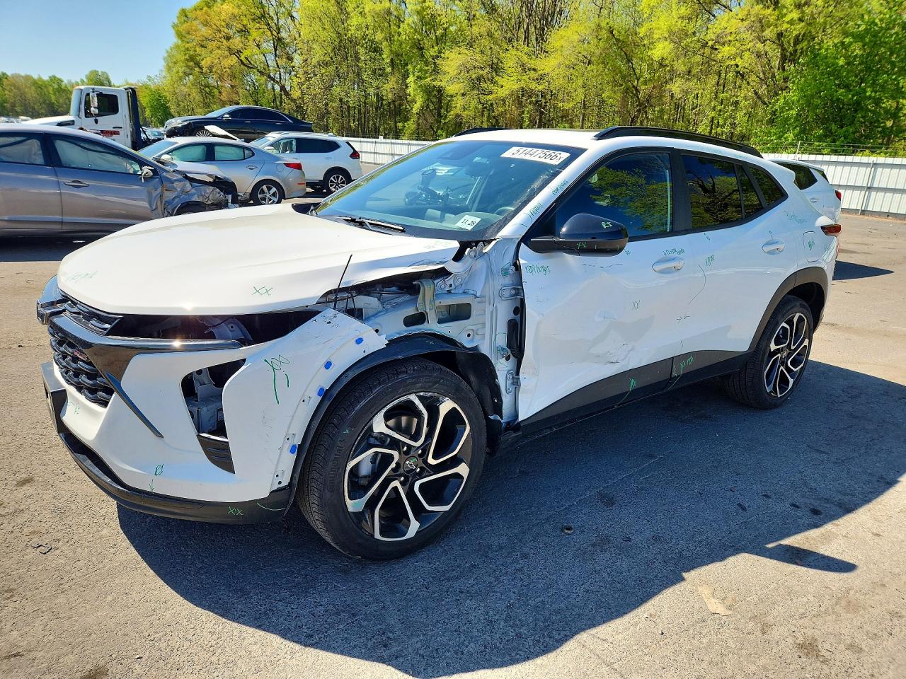 Salvage Chevrolet Trax Image