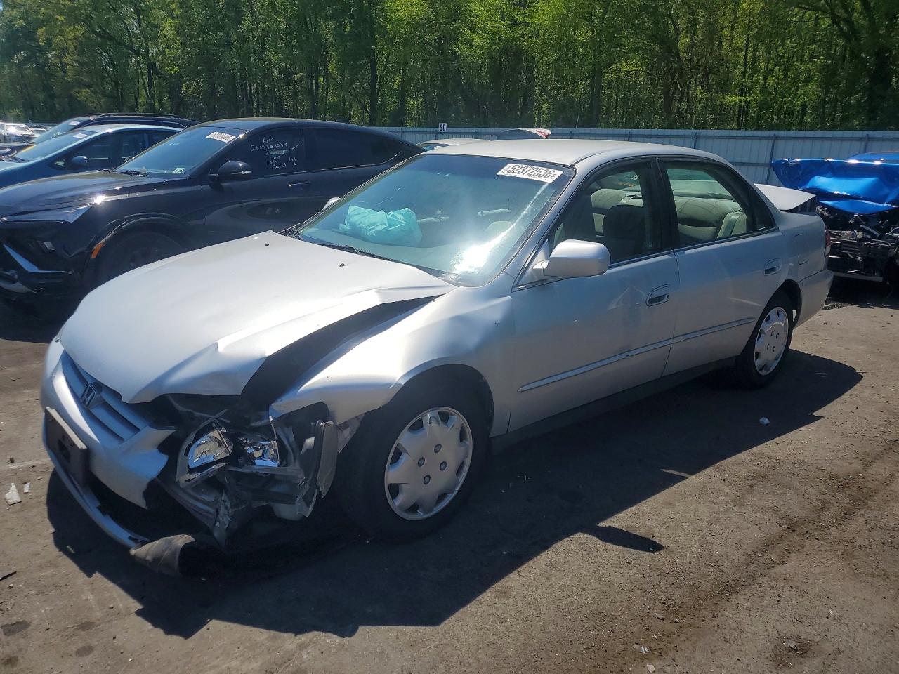 Salvage Honda Accord Image