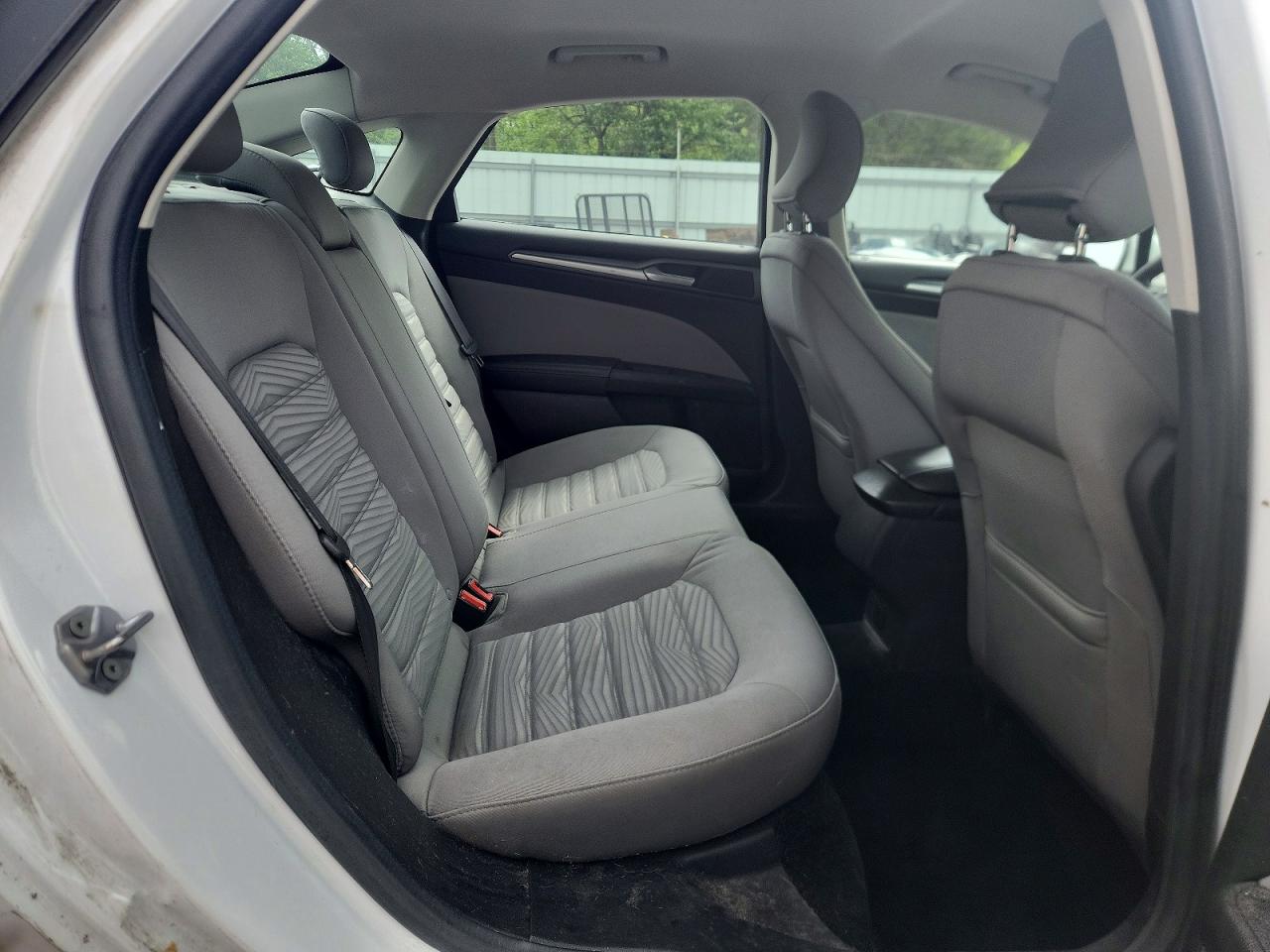 Ford Fusion S