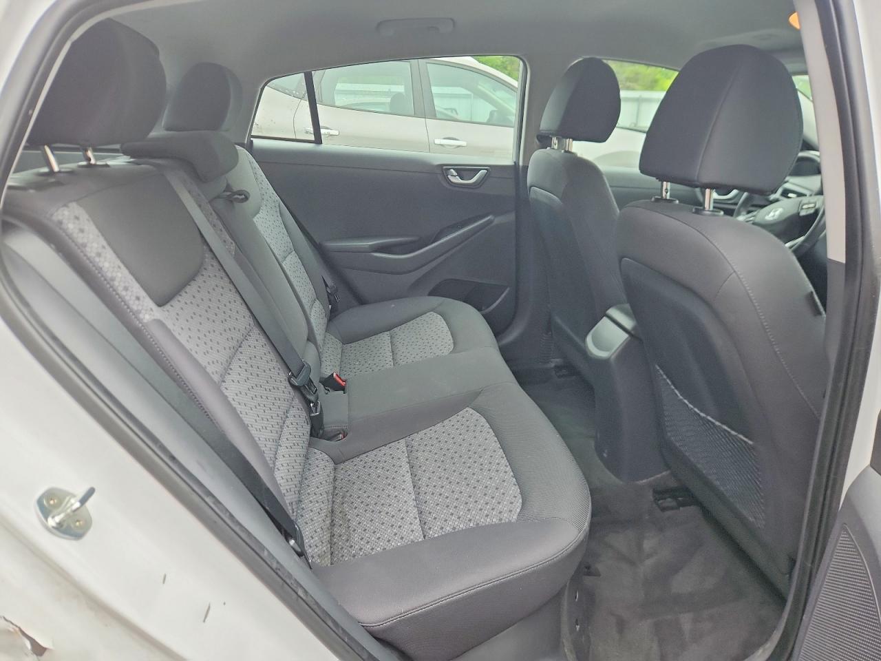 Hyundai Ioniq Sel