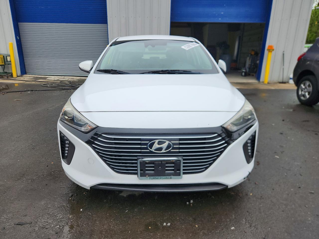 Hyundai Ioniq Sel