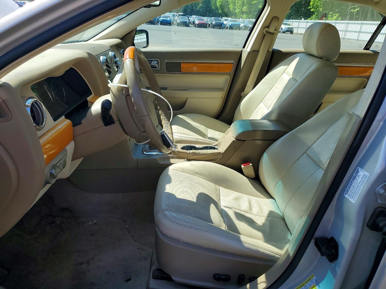 Lincoln MKZ
