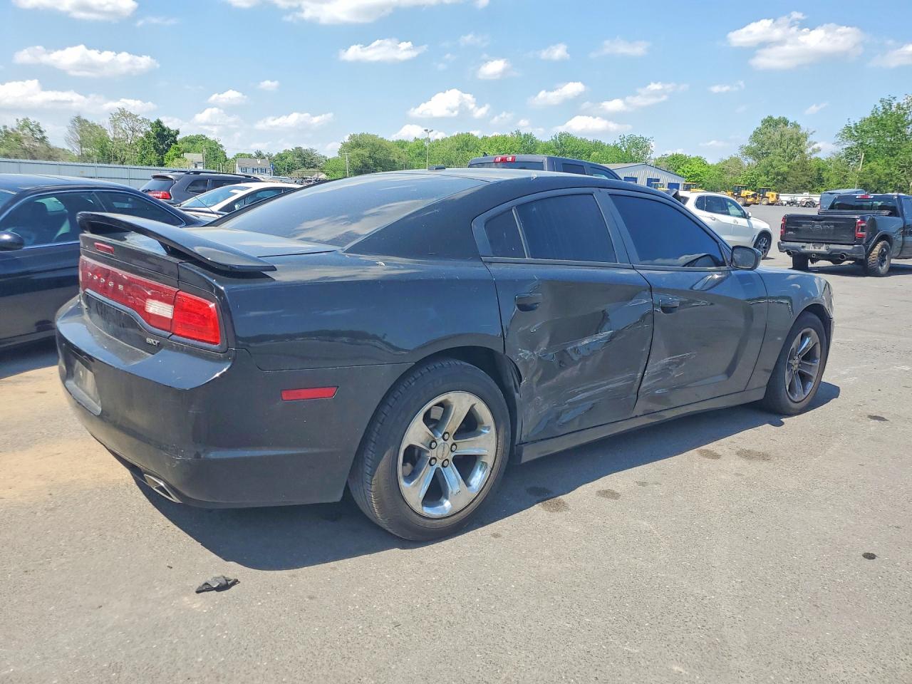Dodge Charger Sxt