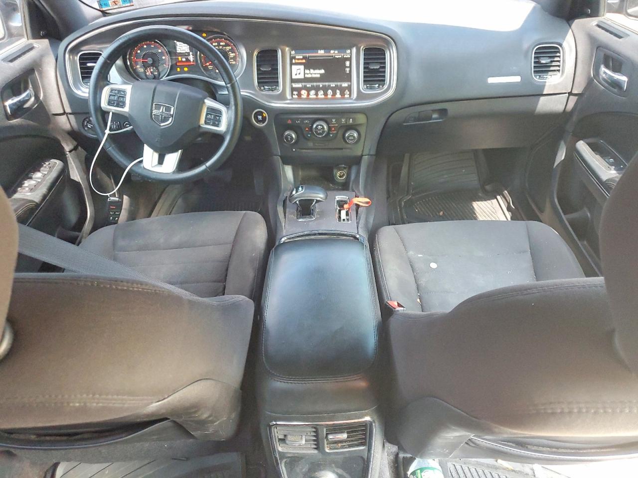 Dodge Charger Sxt