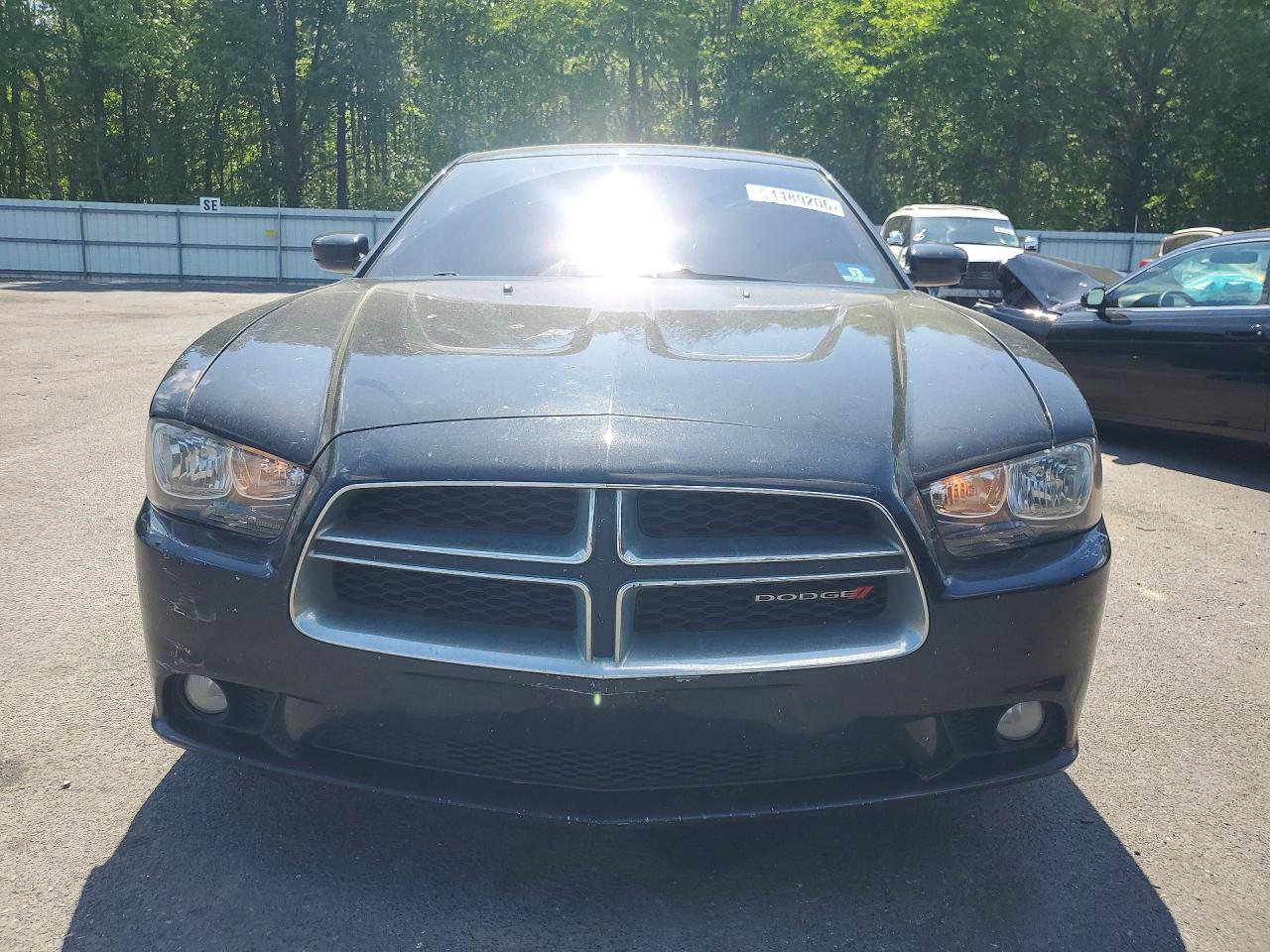 Dodge Charger Sxt
