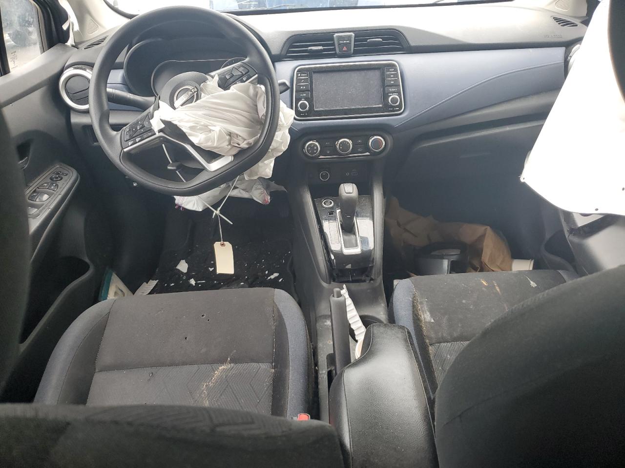 Nissan Versa Sv