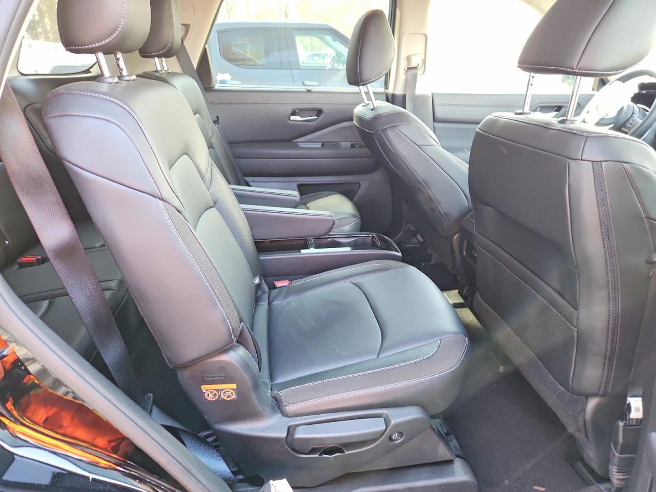 Nissan Pathfinder Sl