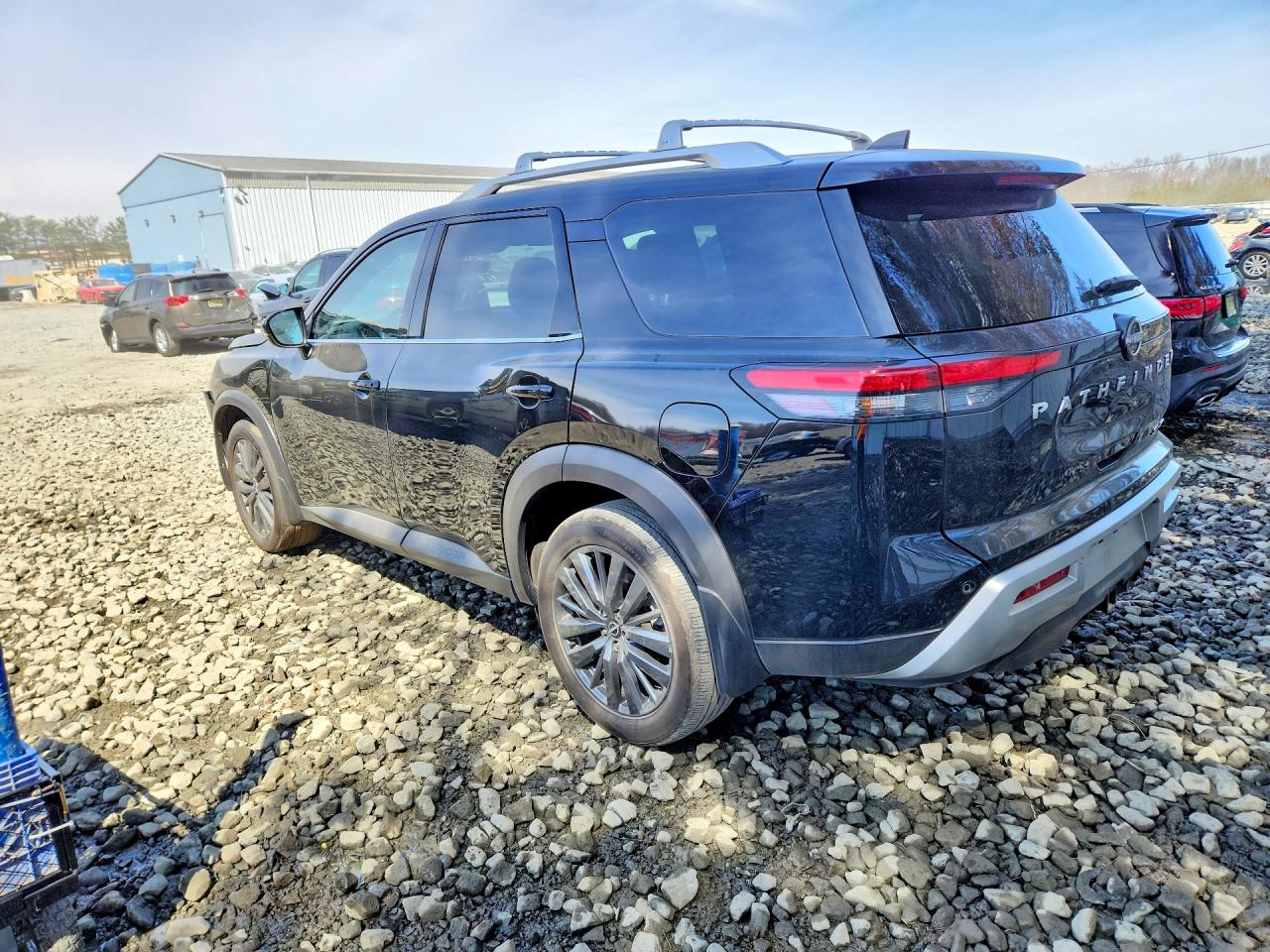 Nissan Pathfinder Sl