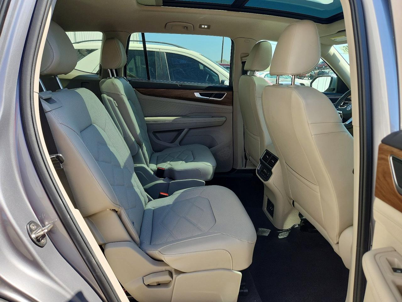 Volkswagen Atlas Se