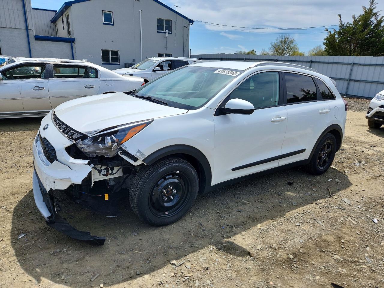 Salvage Kia Niro Image