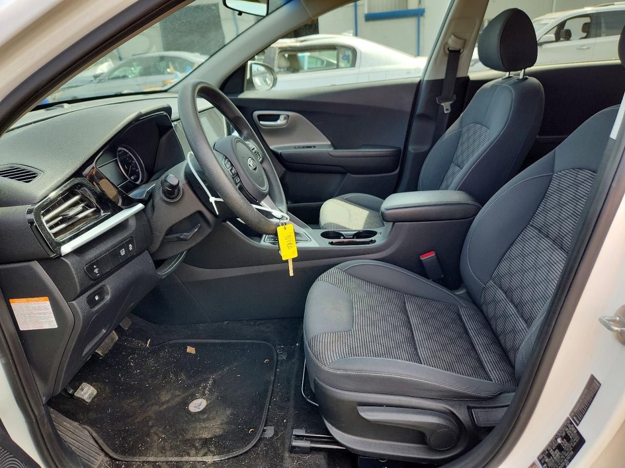Kia Niro Lx