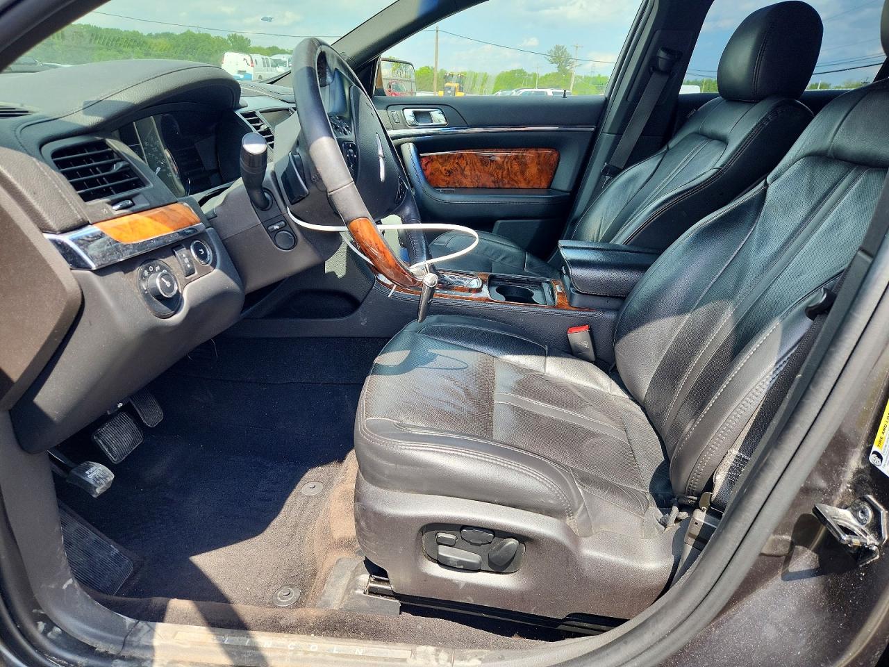 Lincoln MKS