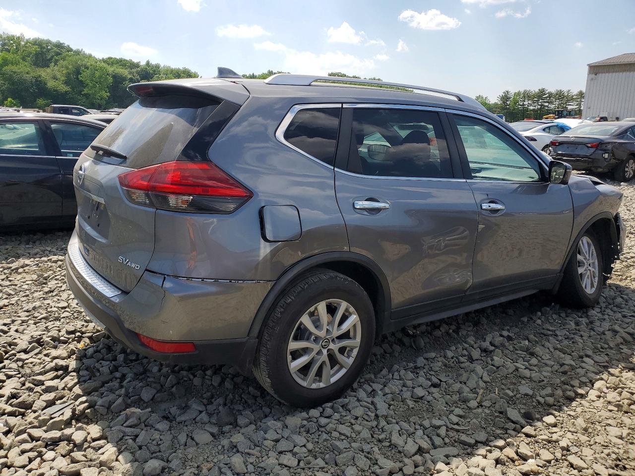 Nissan Rogue Sv