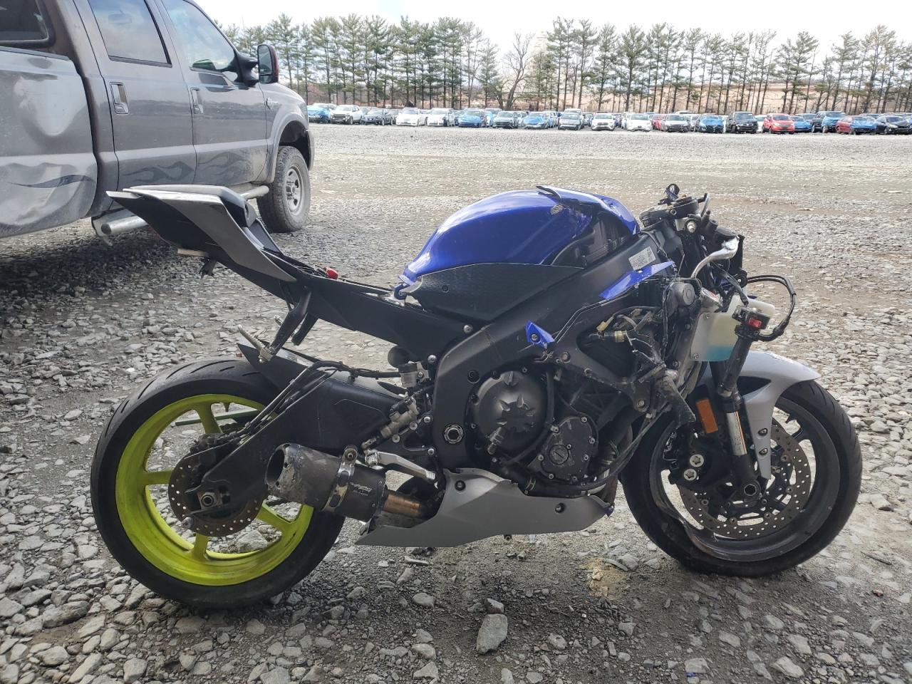 Salvage Yamaha Yzf600 Image