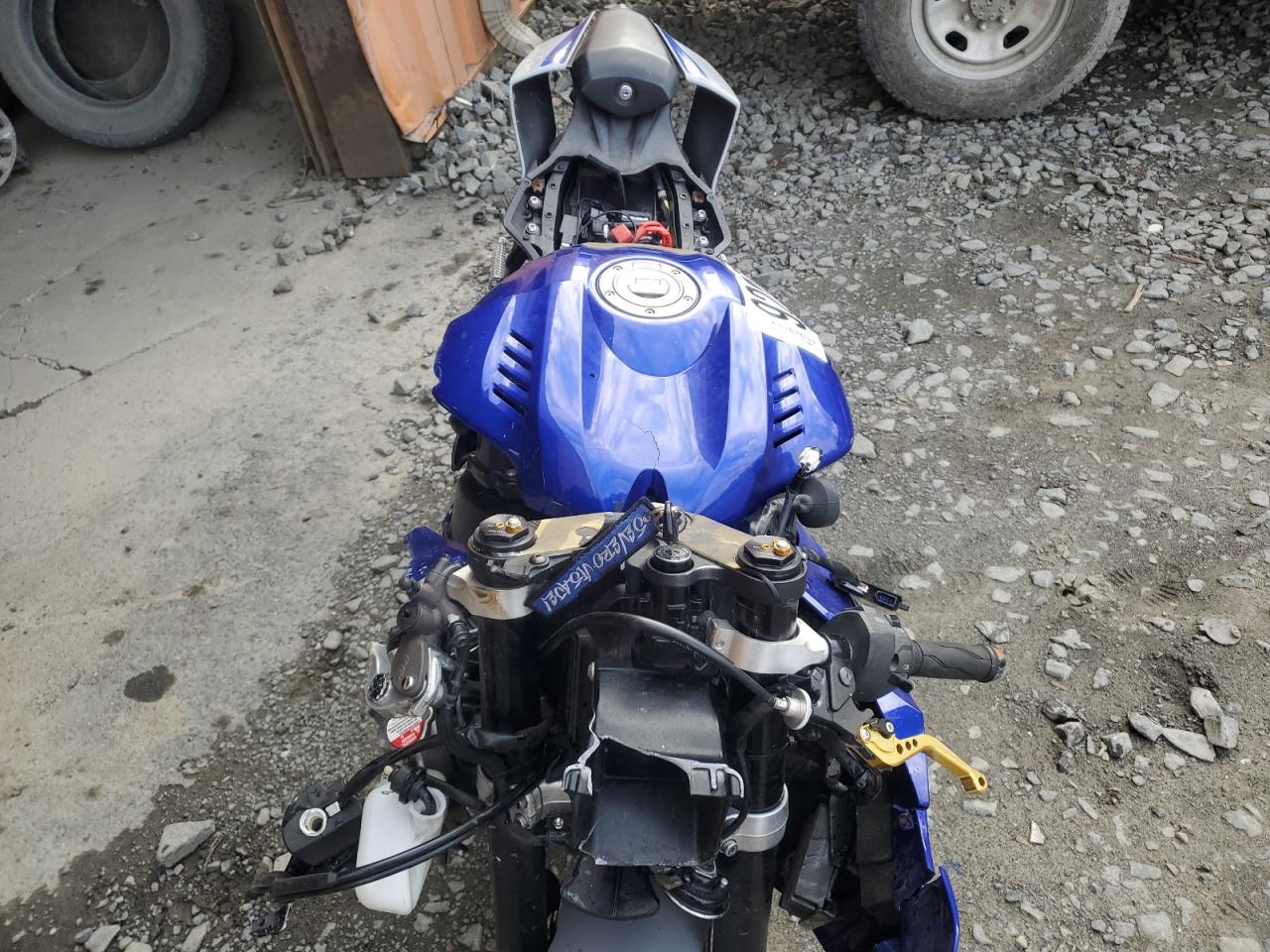 Yamaha Yzf600