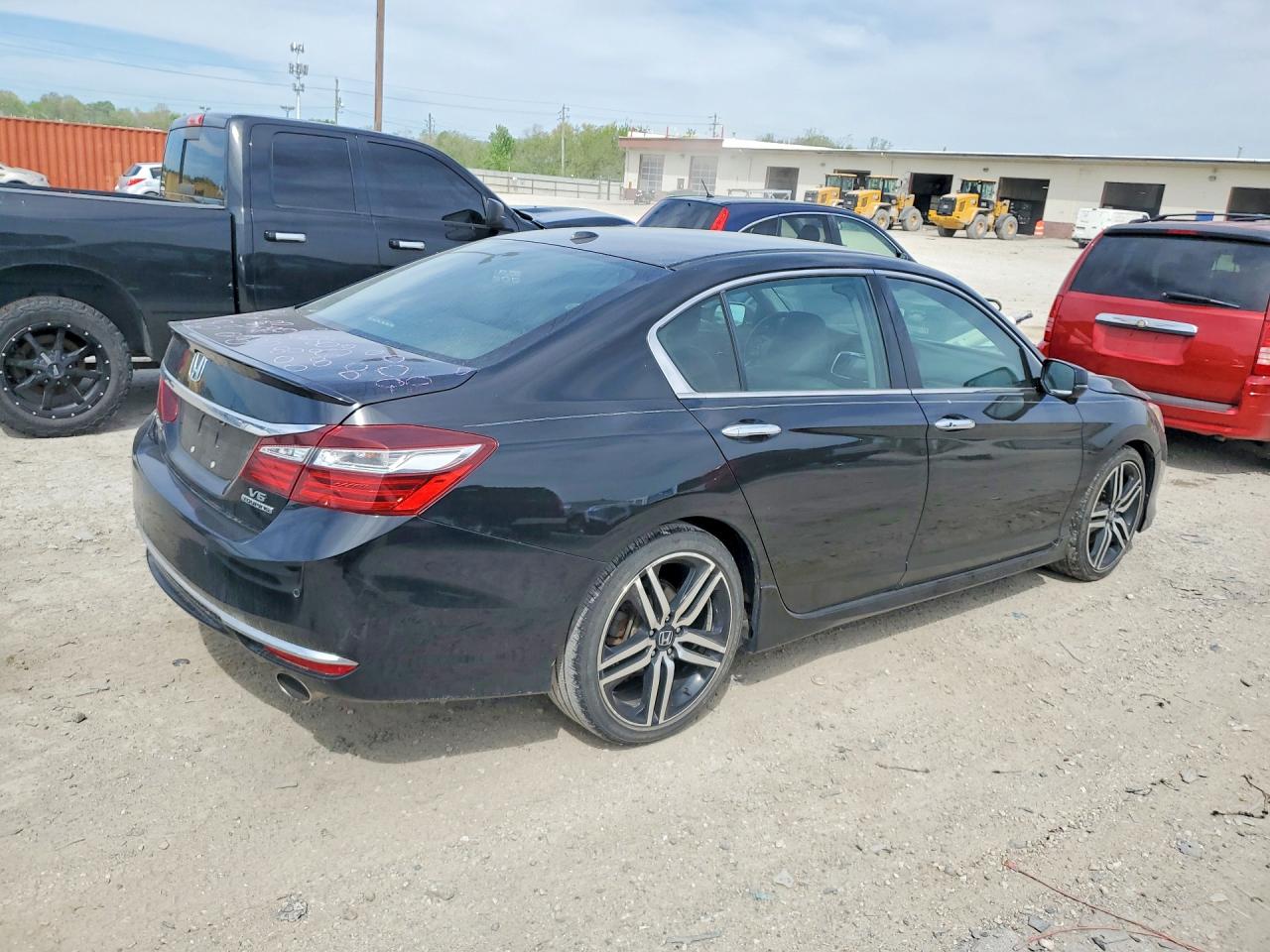 Honda Accord Touring