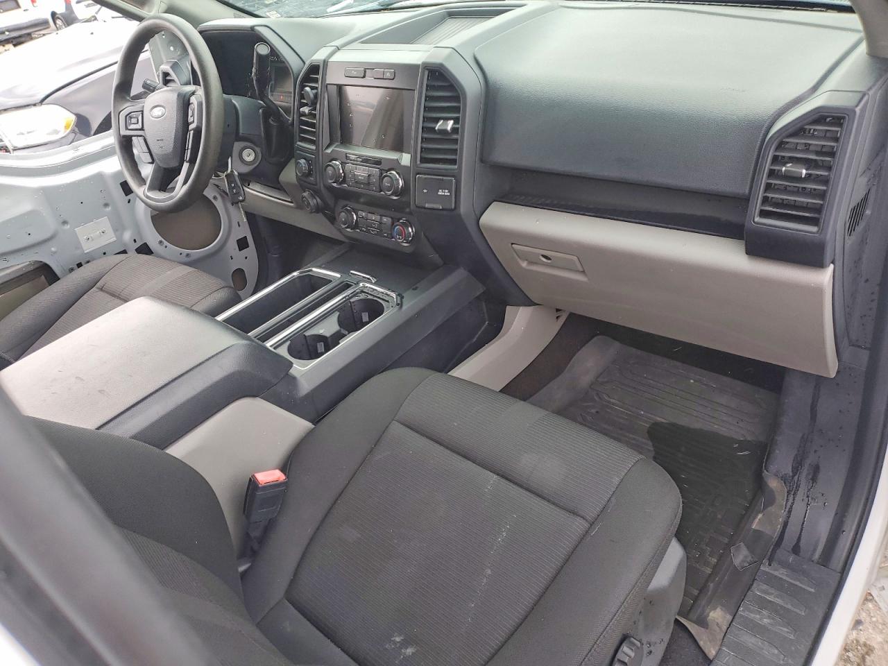 Ford F-150 Super Cab