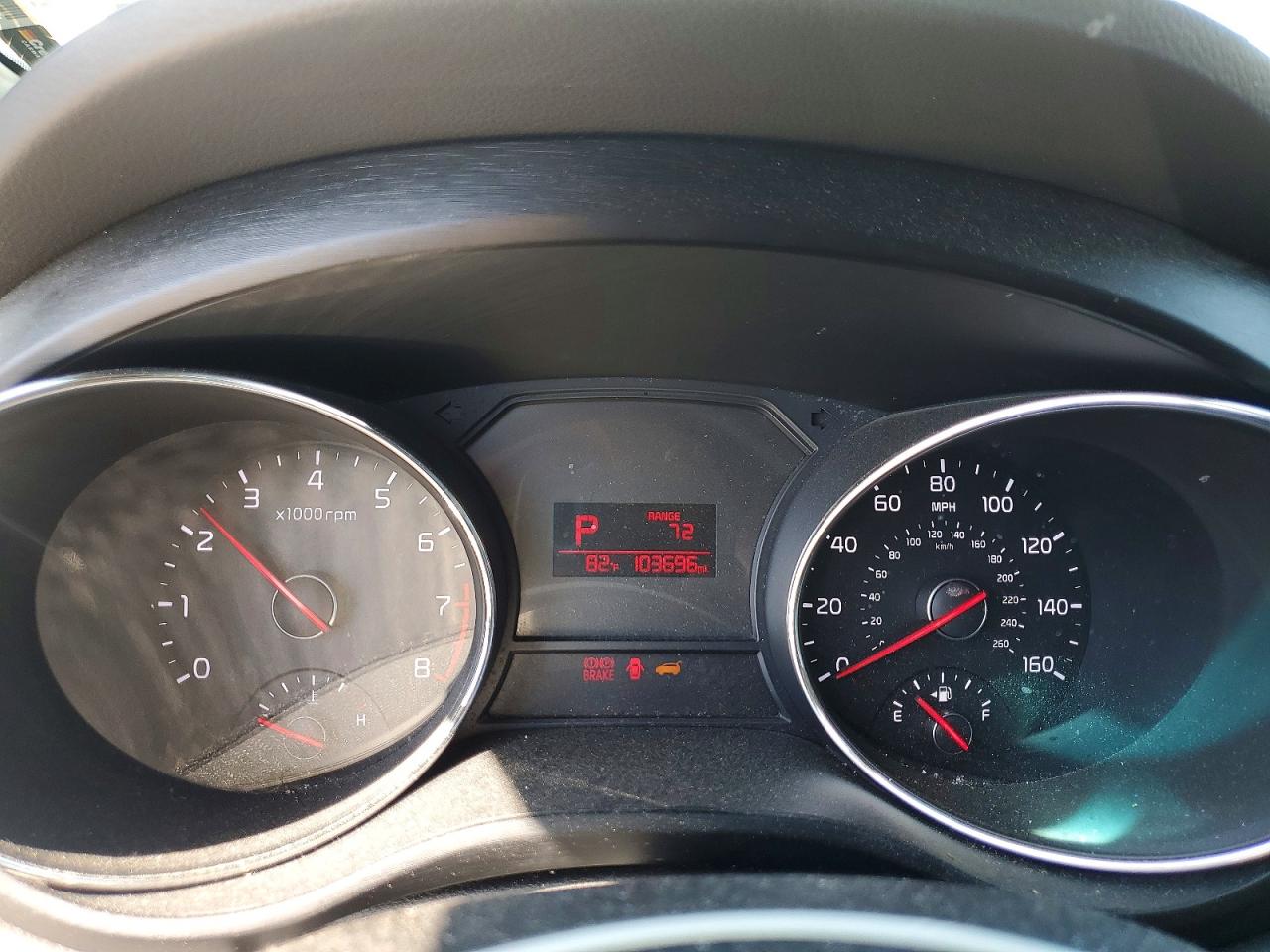 Kia Sedona Lx