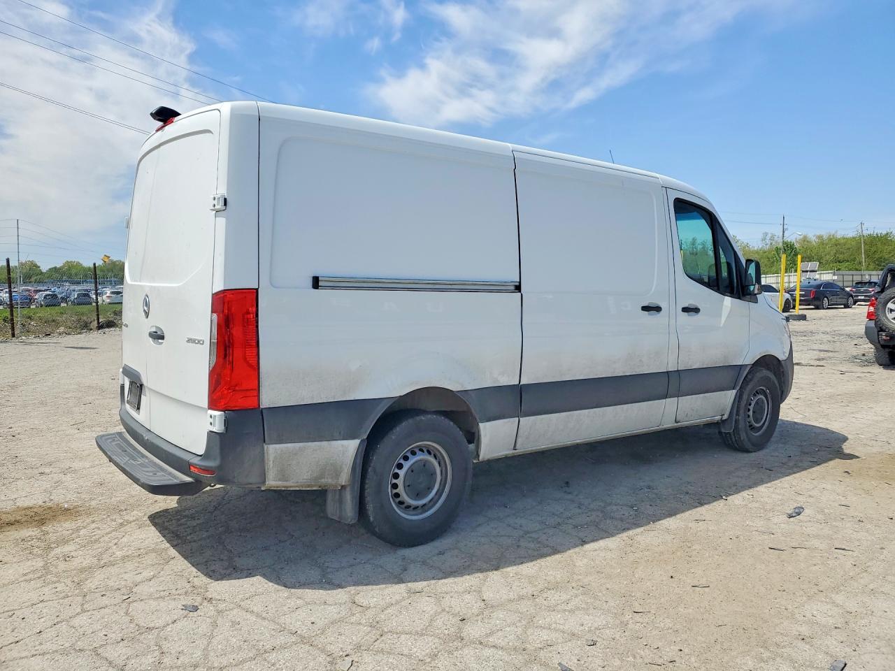 Mercedes-Benz Sprinter 2500