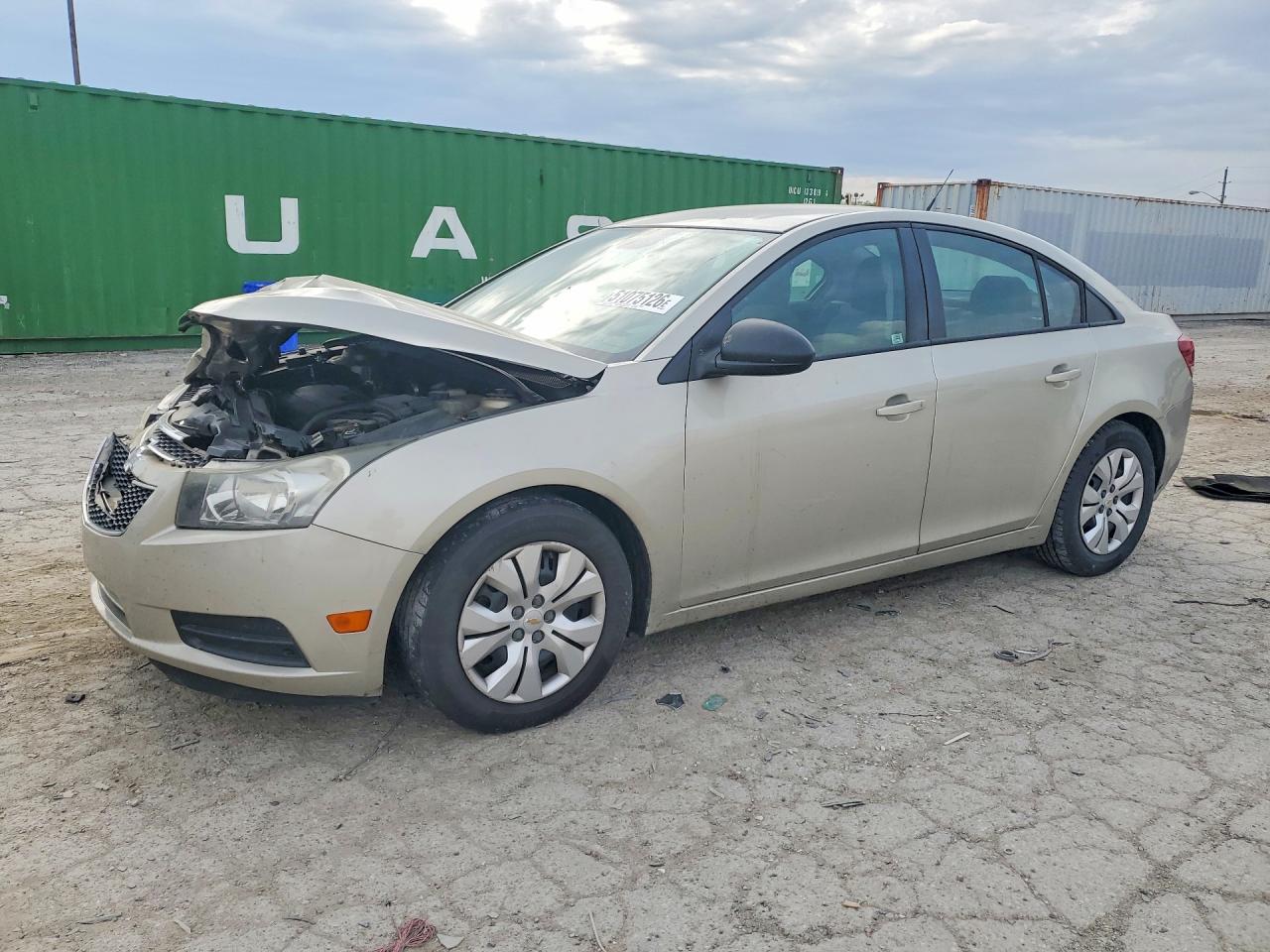 Salvage Chevrolet Cruze Image