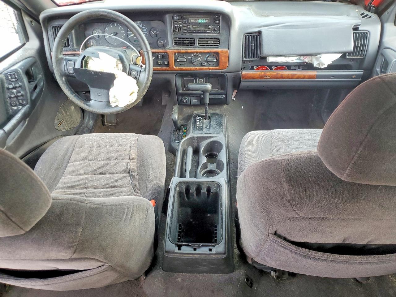 Jeep Grand Cherokee Laredo