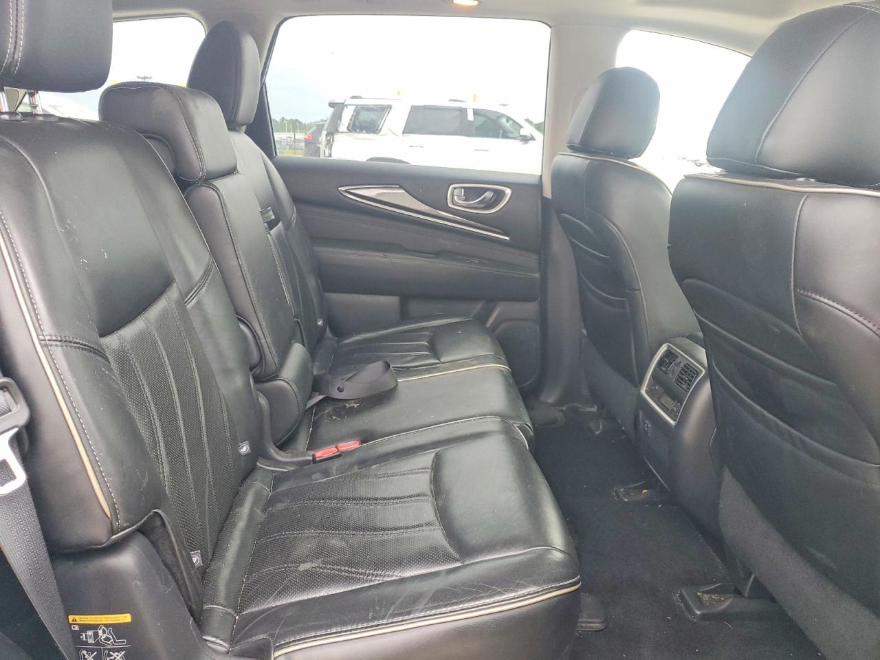 INFINITI Qx Base