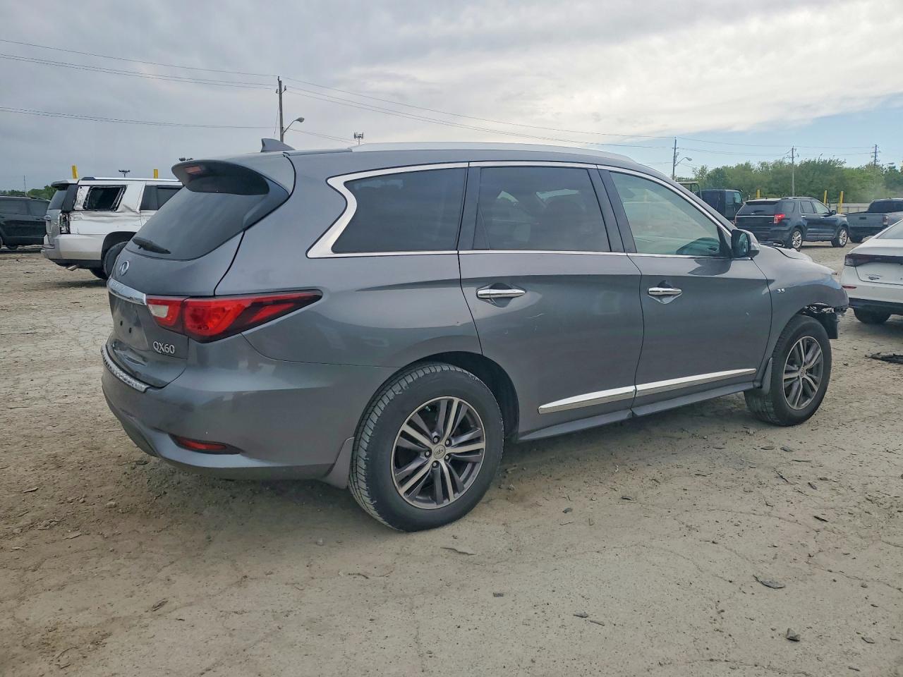INFINITI Qx Base