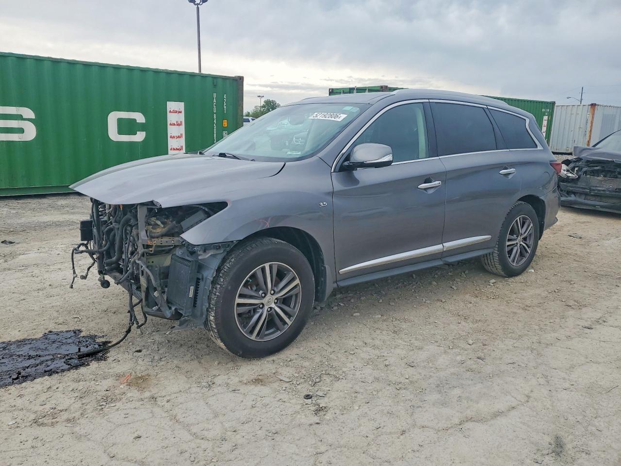 Salvage INFINITI Qx Image