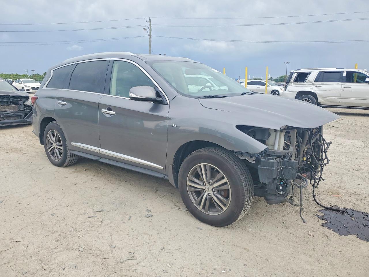 INFINITI Qx Base