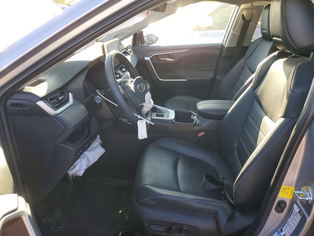 Toyota RAV4 Xle Premium