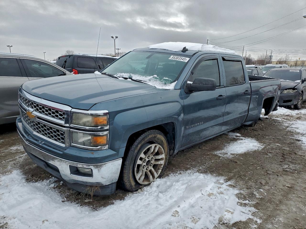 Salvage Chevrolet Silverado Image