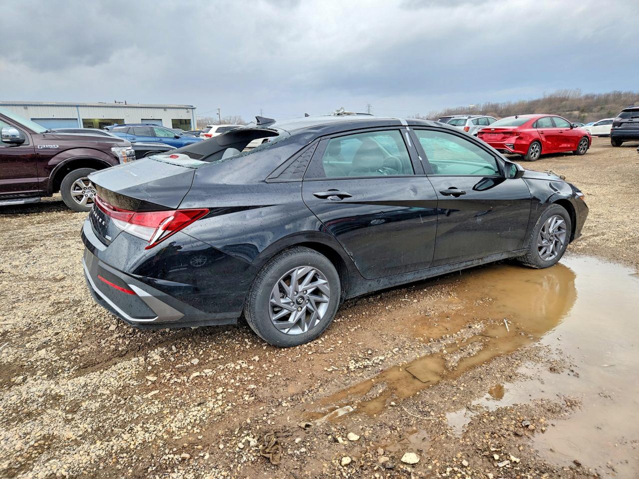 Hyundai ELANTRA Blue