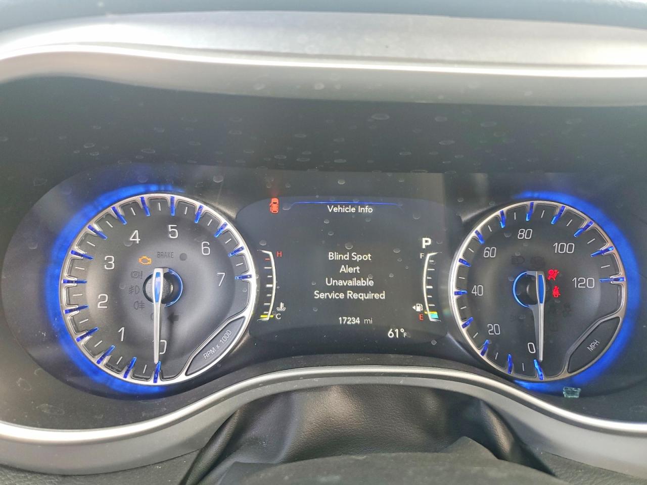 Chrysler Pacifica Touring L