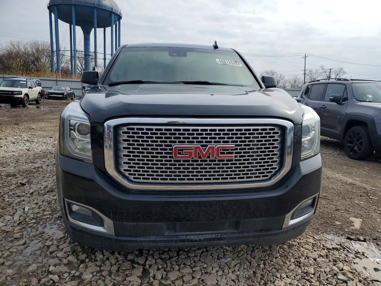 GMC Yukon Denali