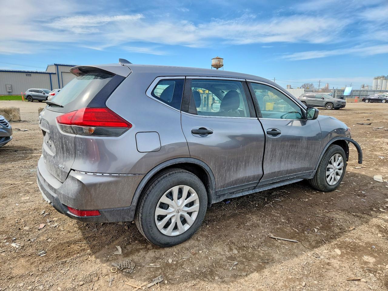 Nissan Rogue S