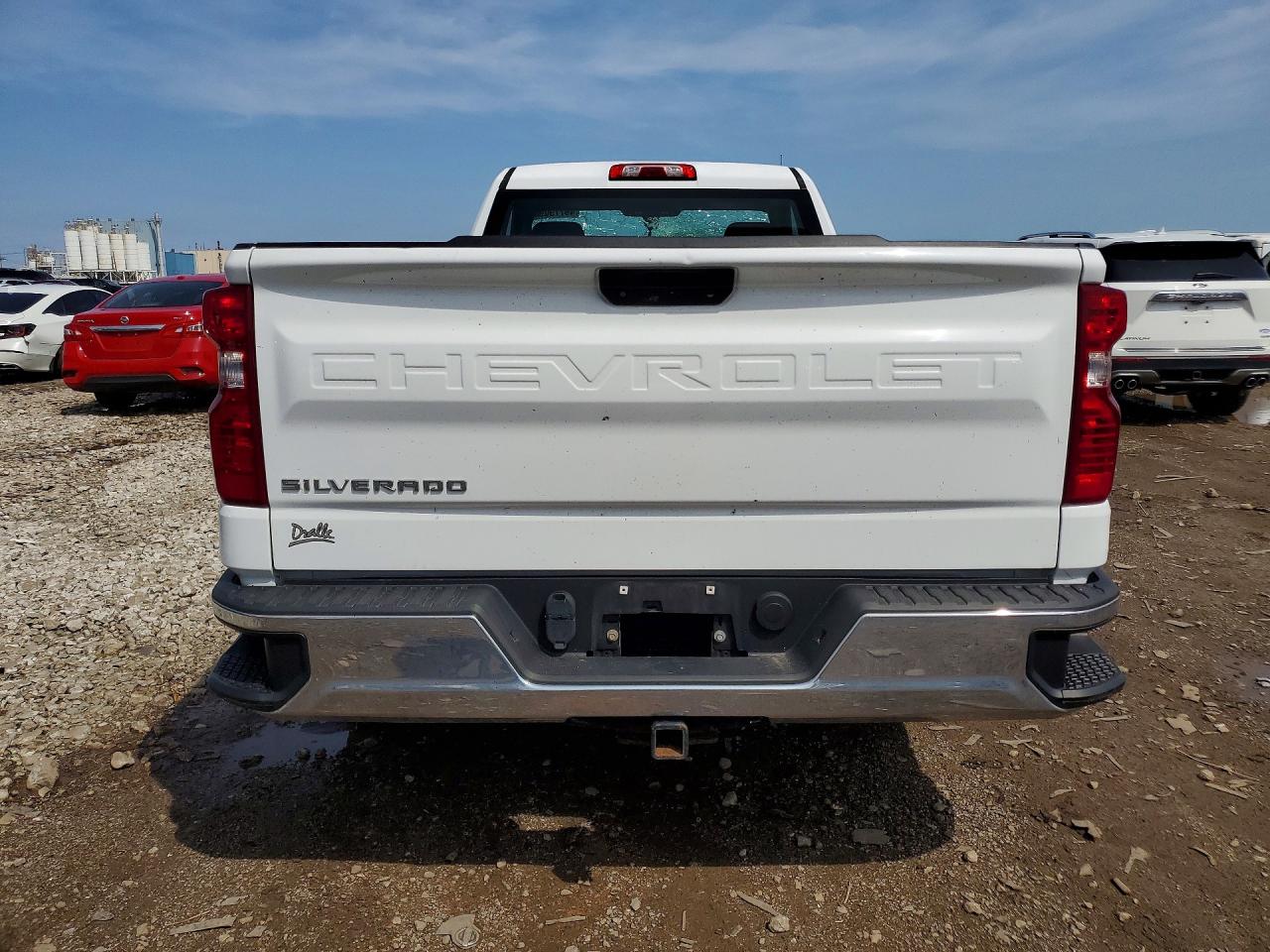 Chevrolet Silverado C1500
