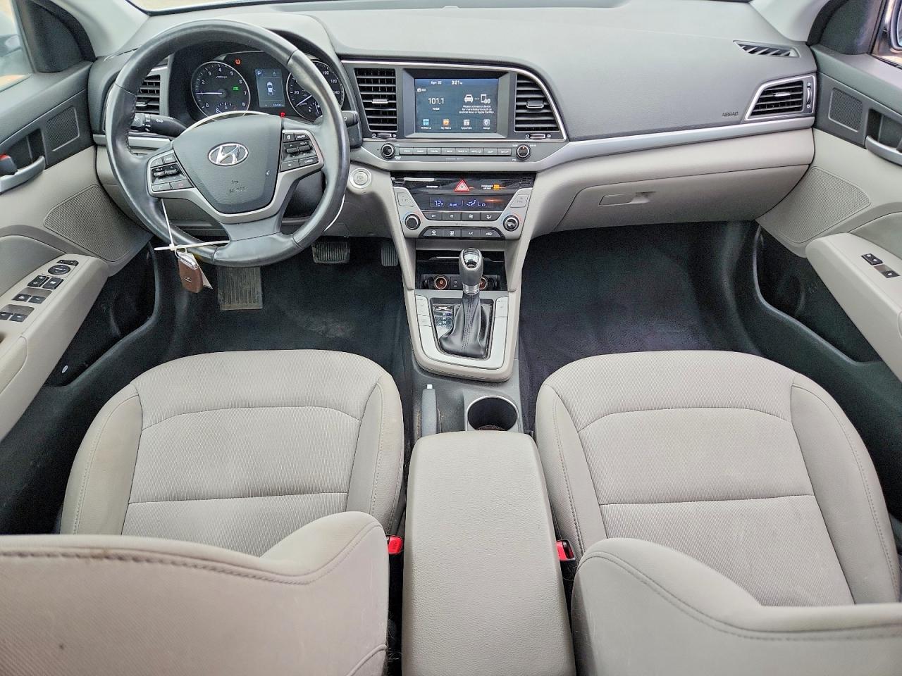 Hyundai ELANTRA Value Edition