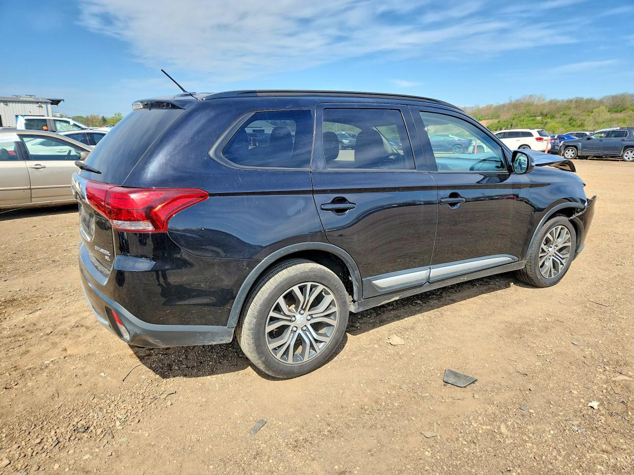Mitsubishi Outlander Se