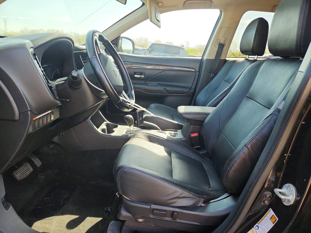 Mitsubishi Outlander Se