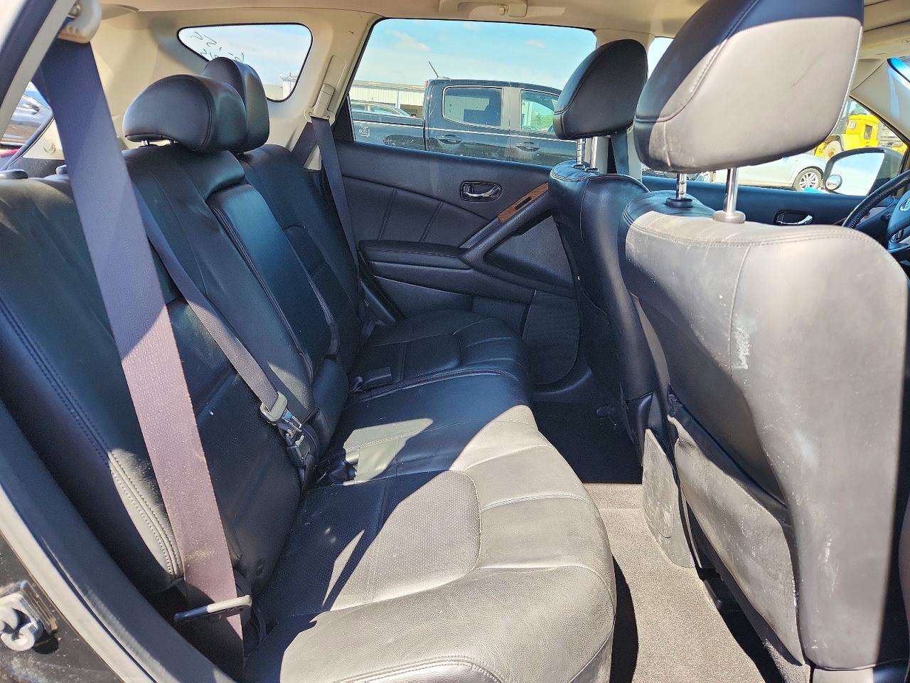 Nissan Murano S