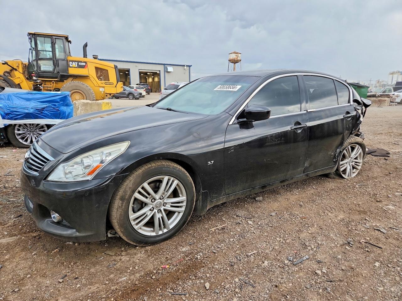 Salvage INFINITI Q40 Base Image