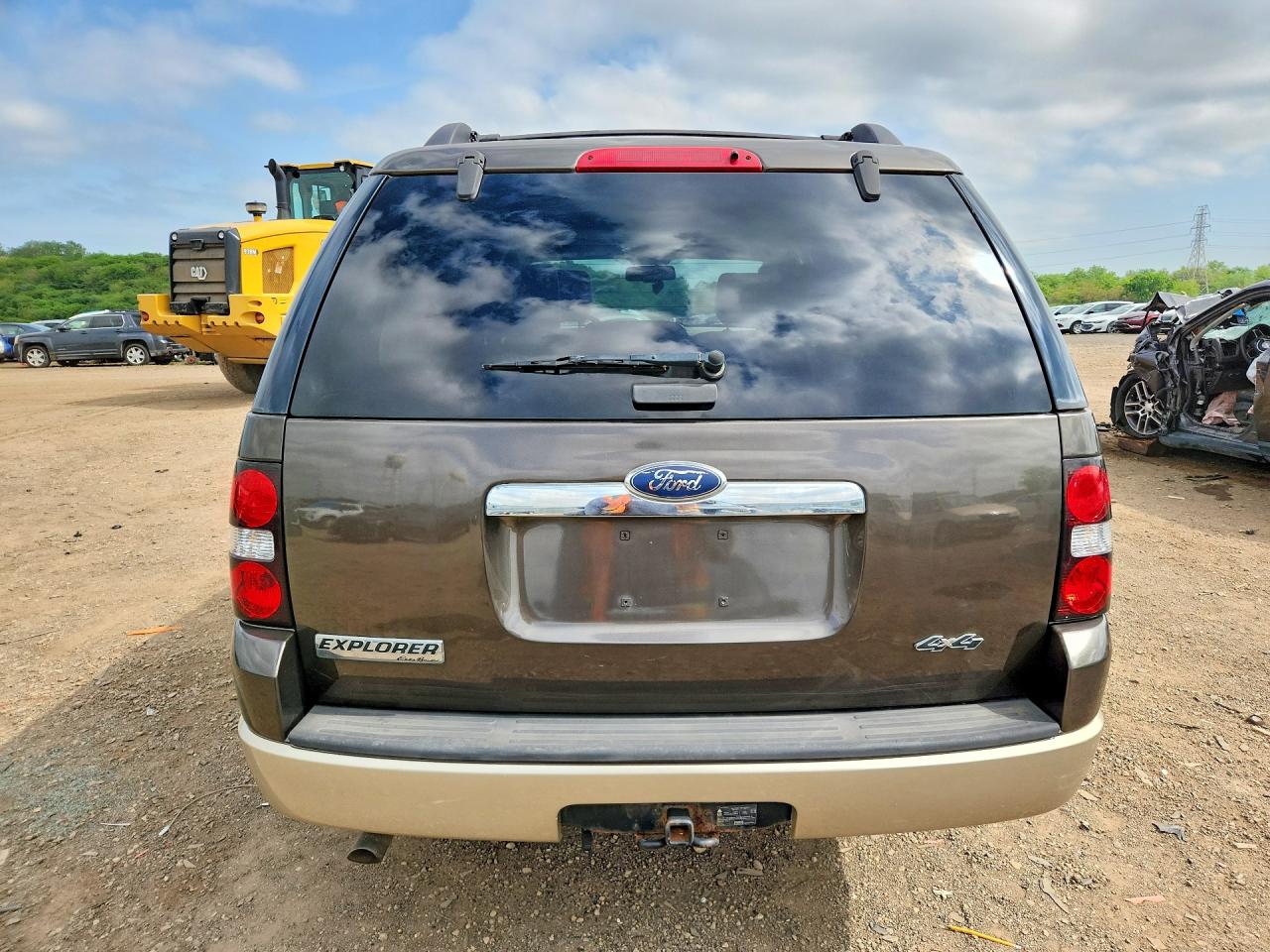 Ford Explorer Eddie Bauer