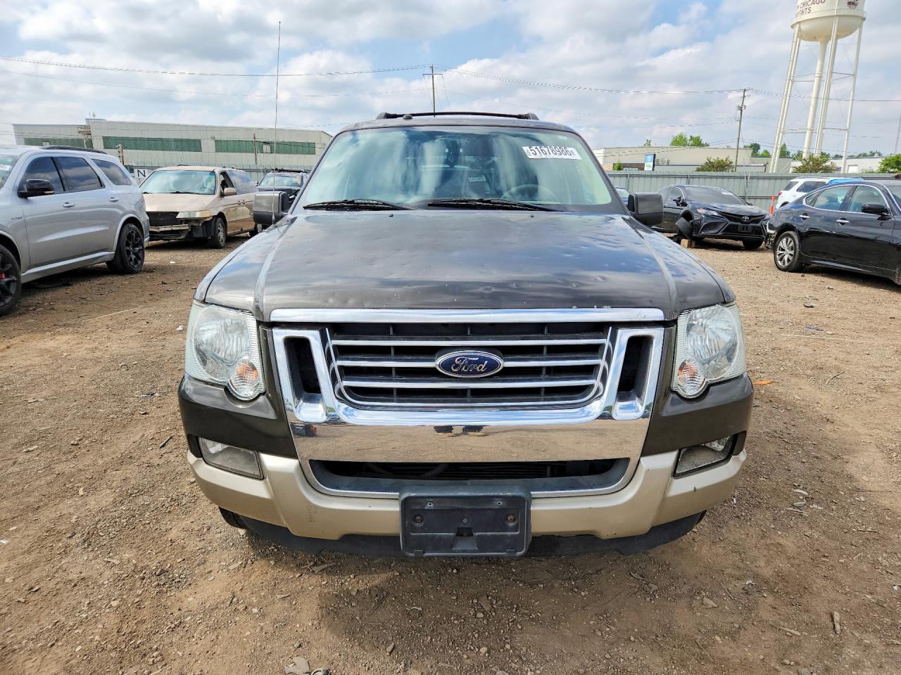 Ford Explorer Eddie Bauer