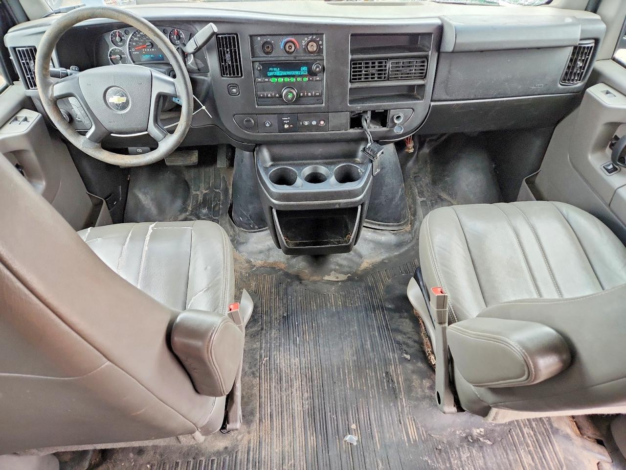 Chevrolet Express Ls