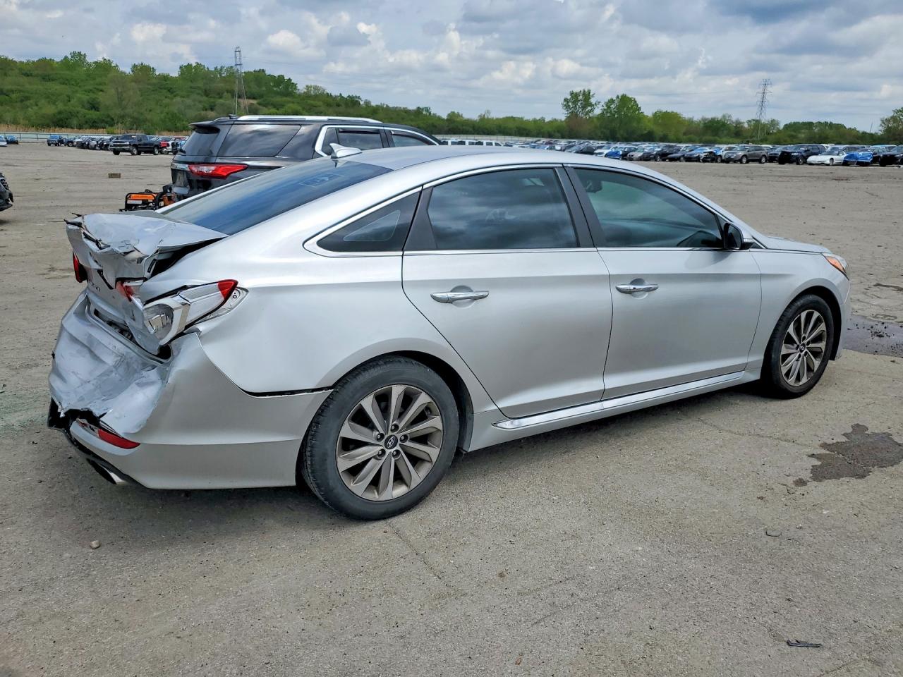 Hyundai SONATA Sport